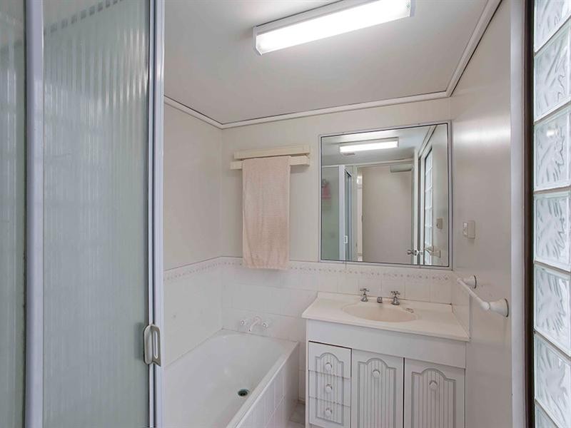 Unit 9/208 Hume Street, South Toowoomba QLD 4350