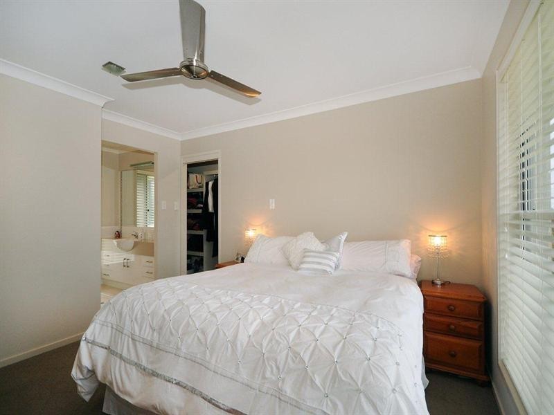 3 Neiwand Street, Kearneys Spring QLD 4350