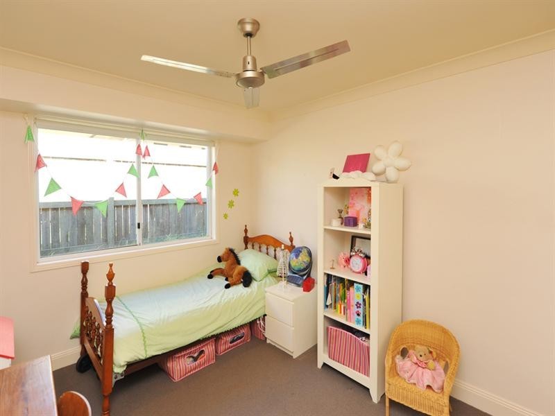 16 Quail Street, Rangeville QLD 4350