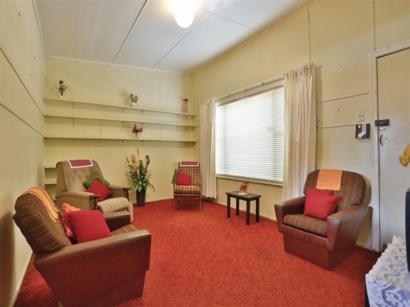 147A North Street, Rockville QLD 4350