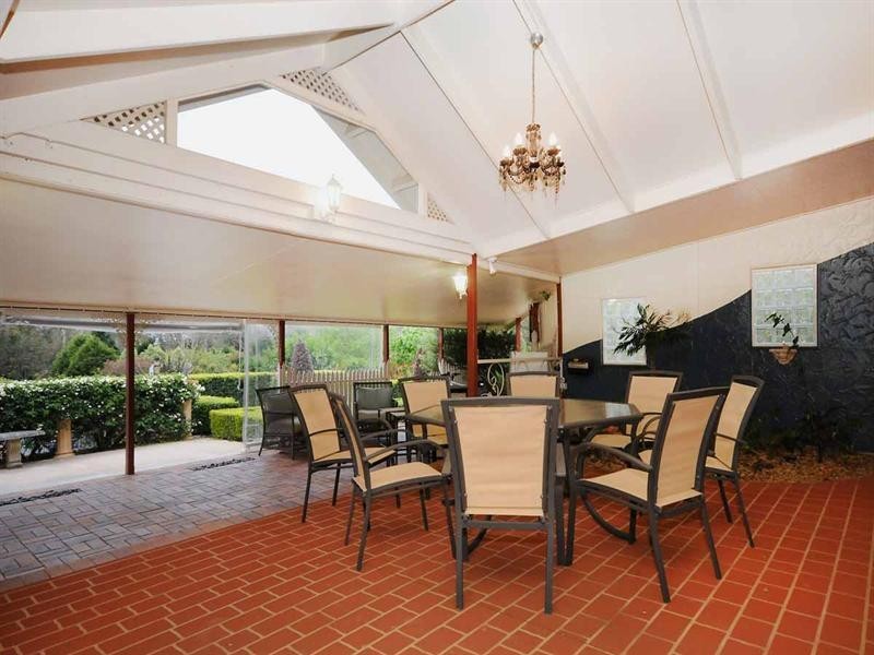 6 Blue Meadow Court, Blue Mountain Heights QLD 4350