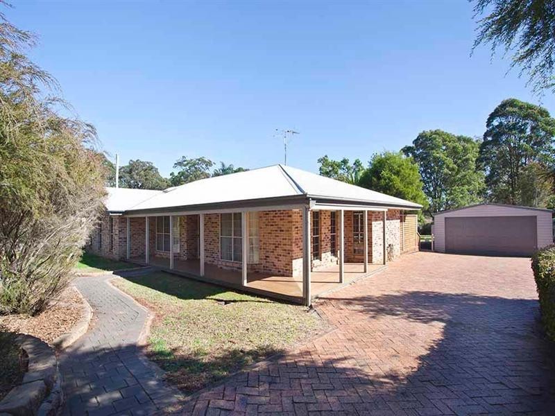 10 Ironbark Court, Highfields QLD 4352