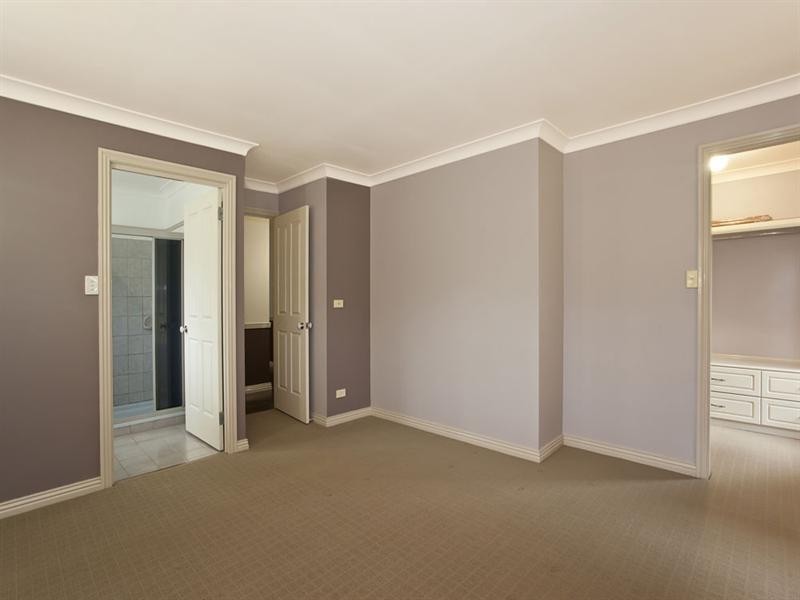 10 Ironbark Court, Highfields QLD 4352