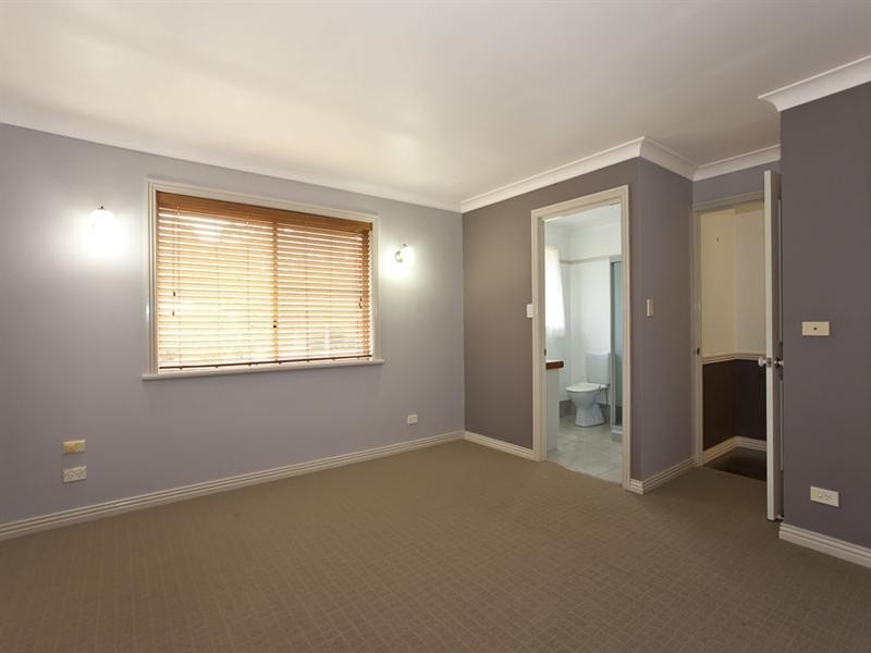 10 Ironbark Court, Highfields QLD 4352