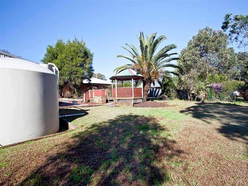 10 Ironbark Court, Highfields QLD 4352