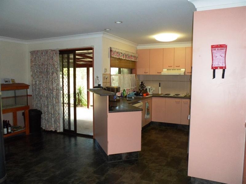 5 Disraeli Court, Wyreema QLD 4352