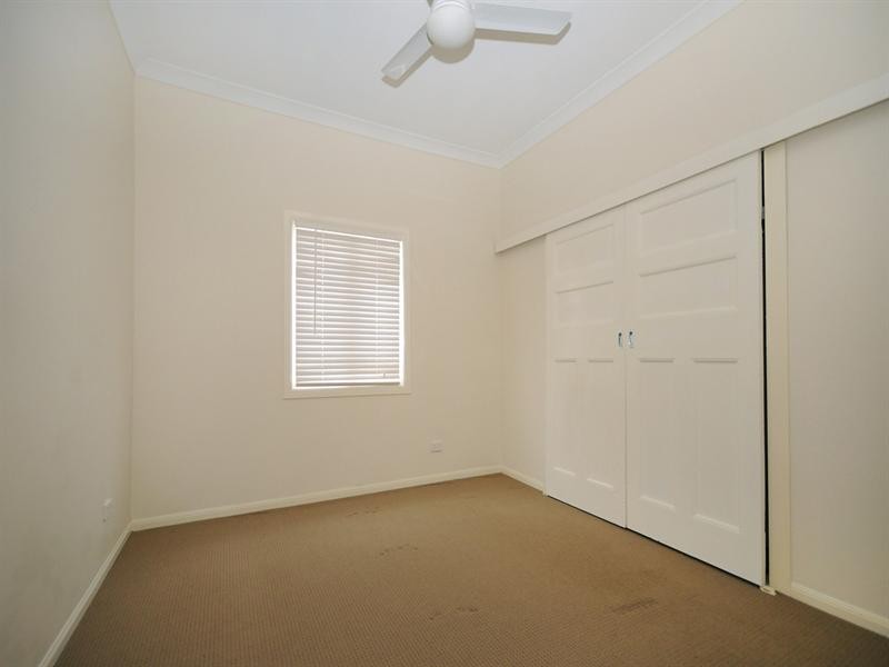 4 Lucy Street, Cambooya QLD 4358