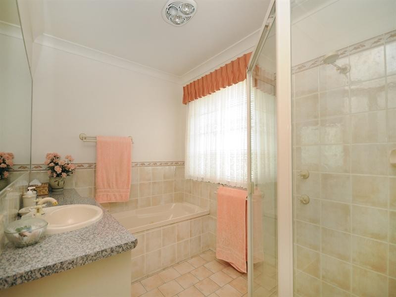 33 Westfield Drive, Westbrook QLD 4350