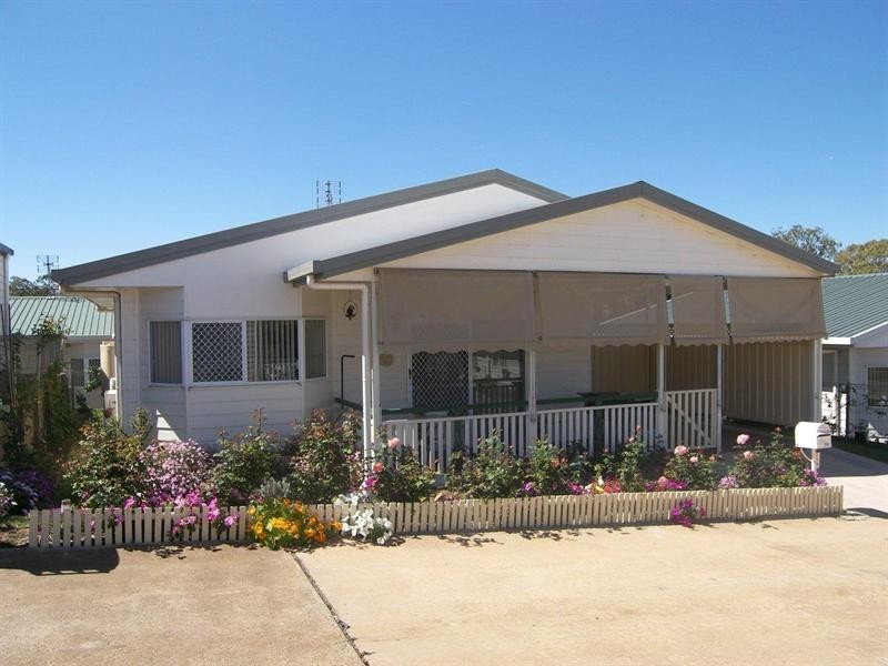 Unit 214/530 Bridge Street, Wilsonton QLD 4350