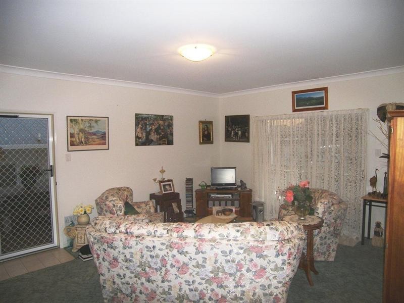 Unit 214/530 Bridge Street, Wilsonton QLD 4350