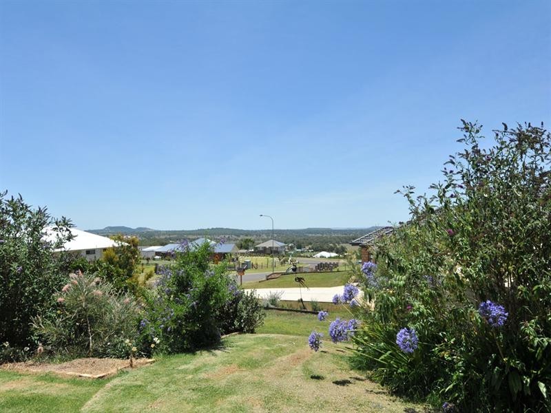 130 Harch Road, Highfields QLD 4352