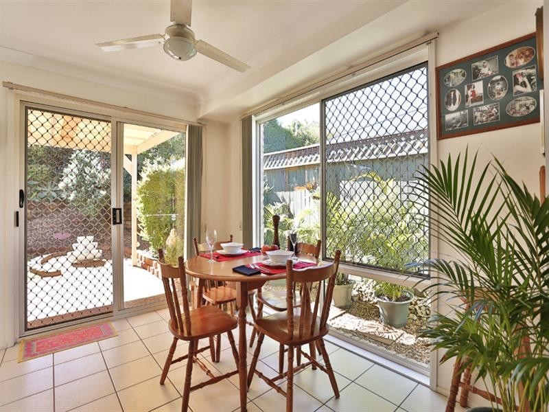 21 Catalina Drive, Wilsonton QLD 4350