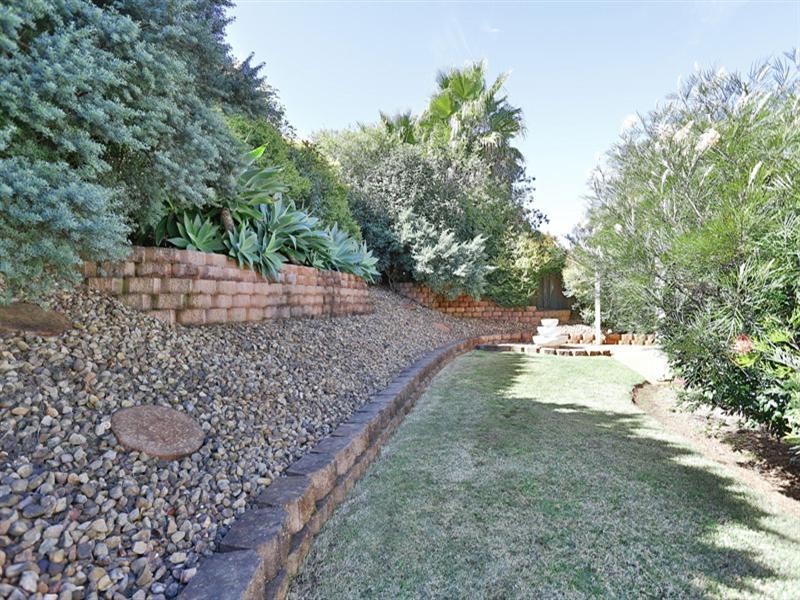 21 Catalina Drive, Wilsonton QLD 4350