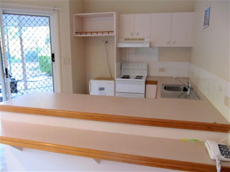 11a Coral Sea Drive, Middle Ridge QLD 4350