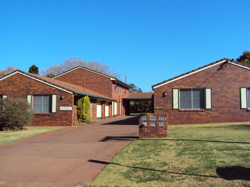 5/2 Bright Street, South Toowoomba QLD 4350