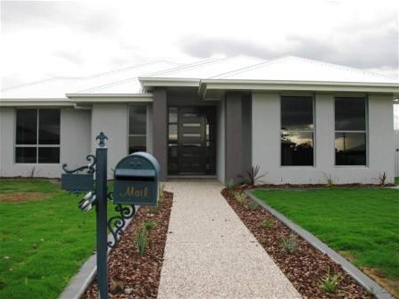 6 Ashford Drive, Wyreema QLD 4352