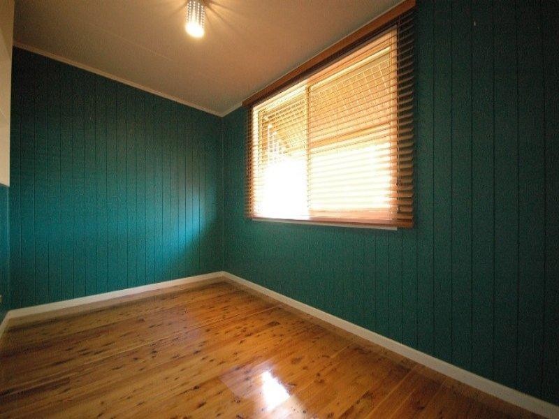 19 Victory Street, Newtown QLD 4350