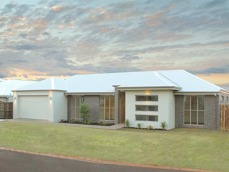 21 Stedman Street, Middle Ridge QLD 4350