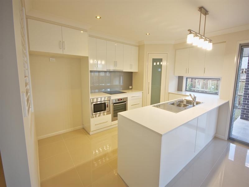 21 Stedman Street, Middle Ridge QLD 4350