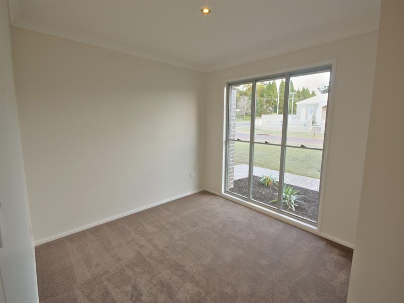 21 Stedman Street, Middle Ridge QLD 4350