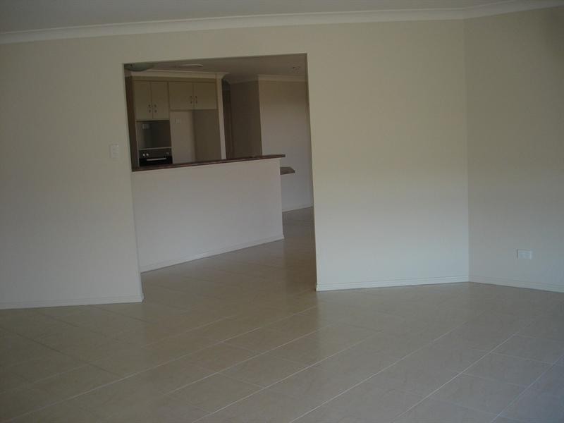 14 Petria Court, Meringandan QLD 4352