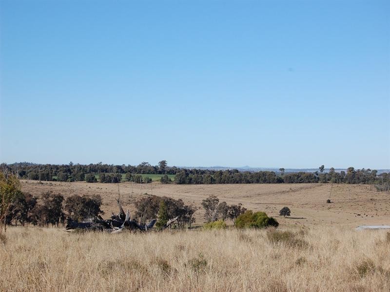 619 Haden-Maclagan Road, Peranga QLD 4352