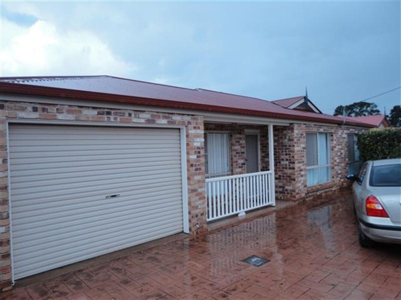 1/243 Nelson Street, Kearneys Spring QLD 4350