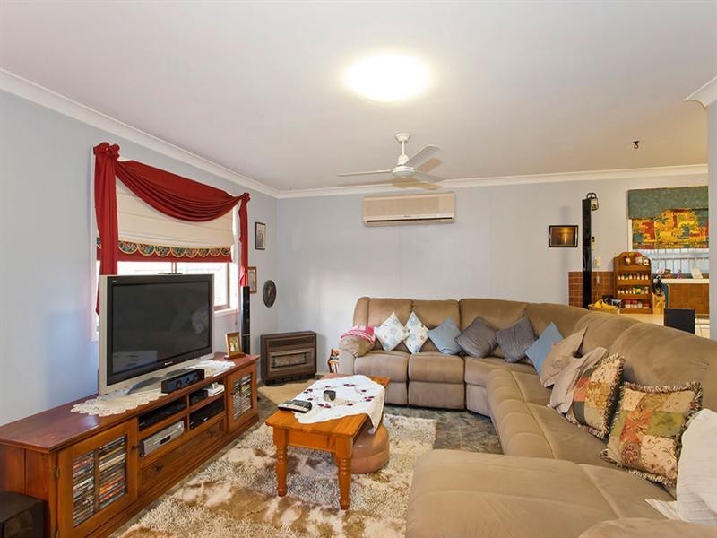 53 Merino Street, Harristown QLD 4350