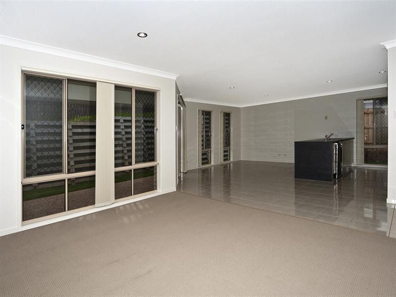 11 Barwick Court, Wilsonton Heights QLD 4350