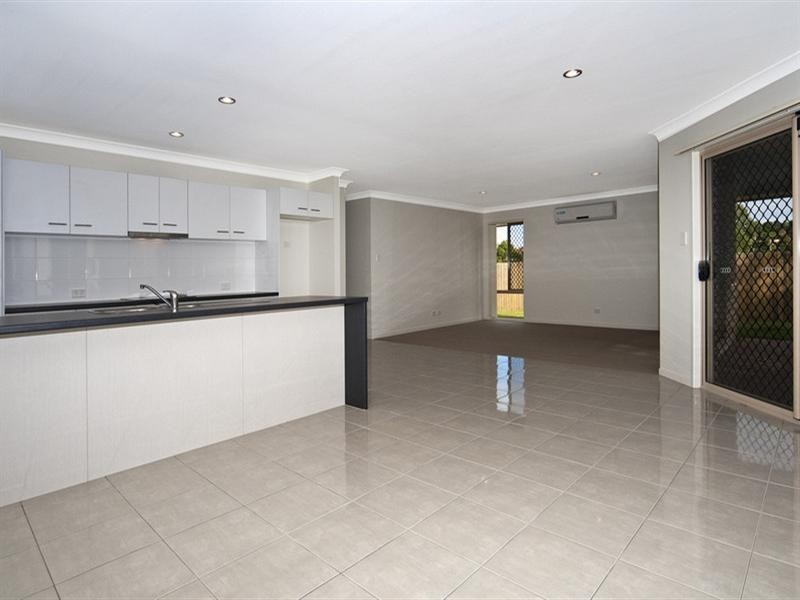 11 Barwick Court, Wilsonton Heights QLD 4350