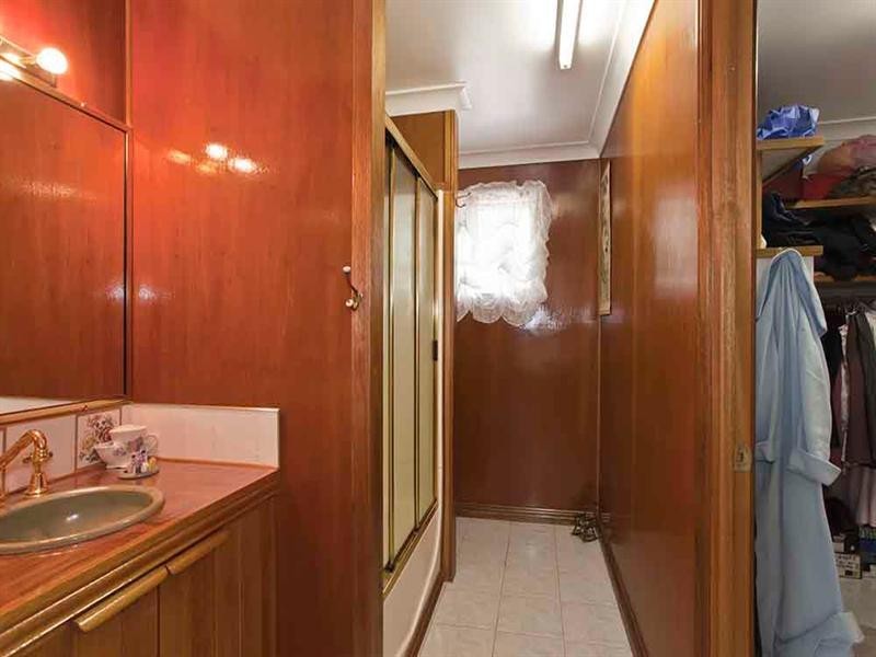 41 Skyline Drive, Blue Mountain Heights QLD 4350