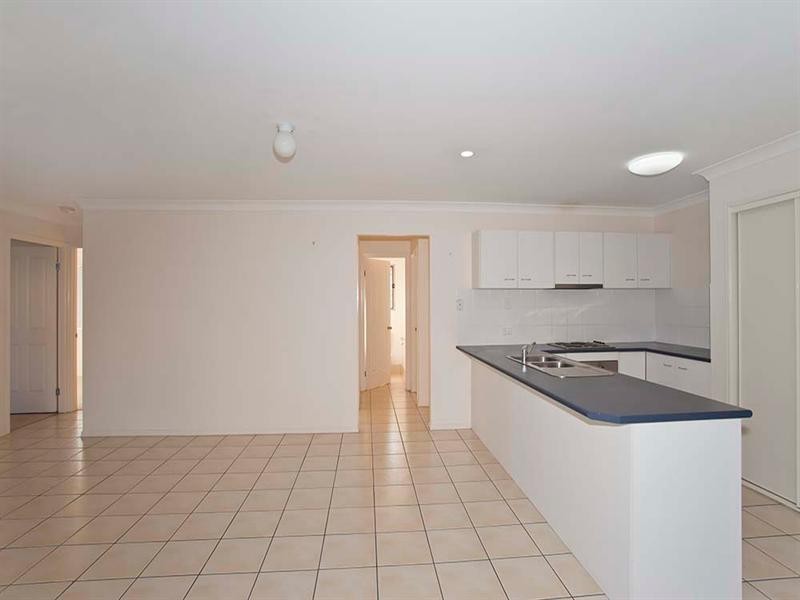 30 Wareena Crescent, Glenvale QLD 4350