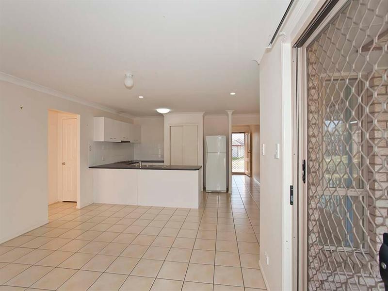 30 Wareena Crescent, Glenvale QLD 4350