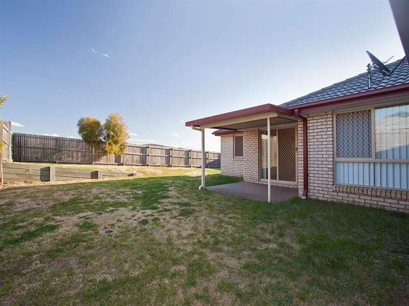 30 Wareena Crescent, Glenvale QLD 4350