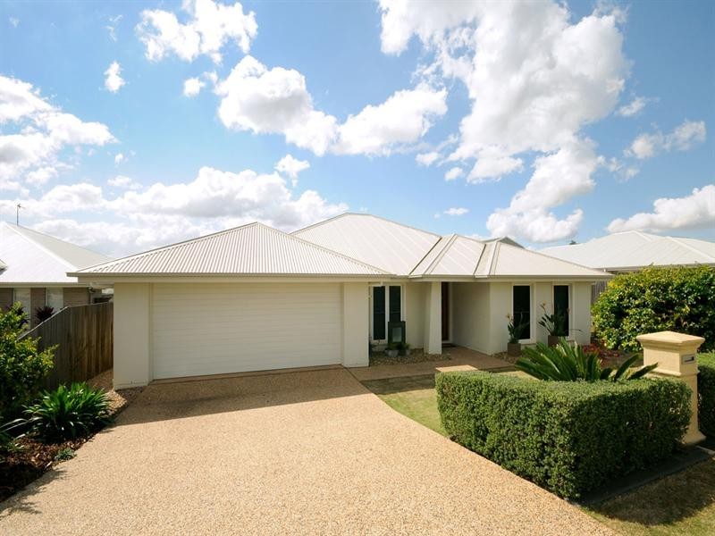 5 Saba Court, Middle Ridge QLD 4350