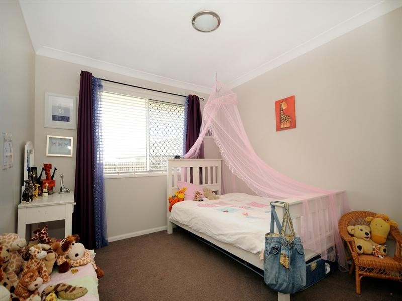 5 Saba Court, Middle Ridge QLD 4350