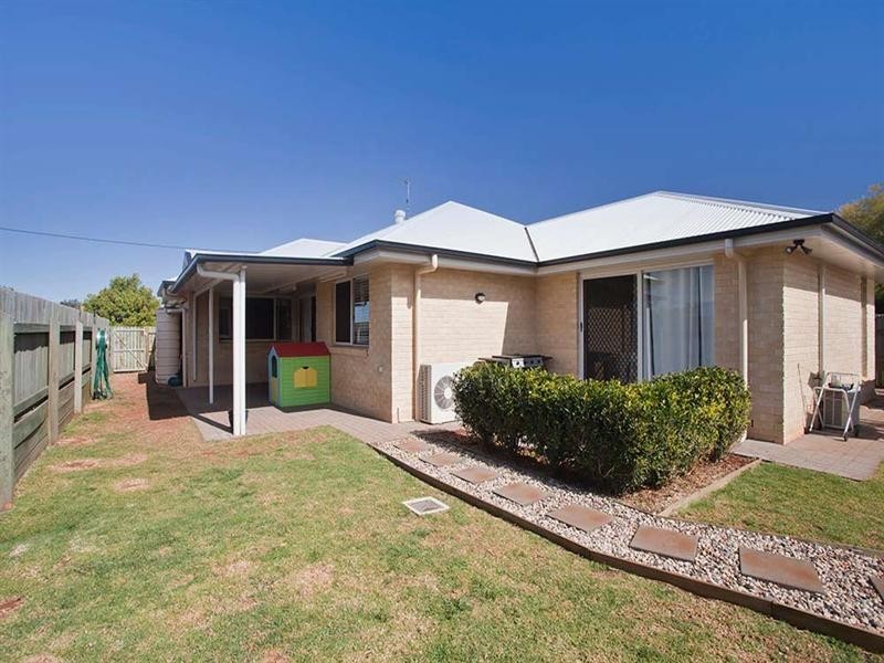 22 Mooney Street, Harlaxton QLD 4350