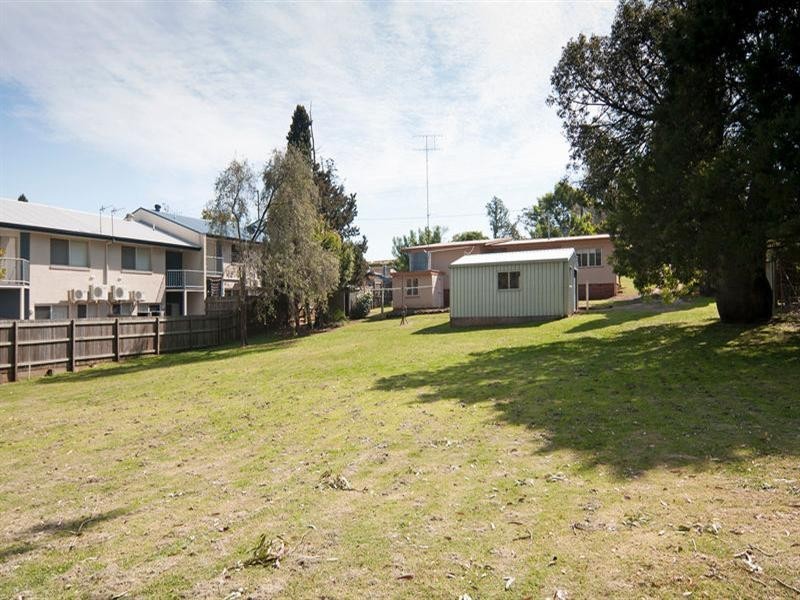 88 North Street, North Toowoomba QLD 4350