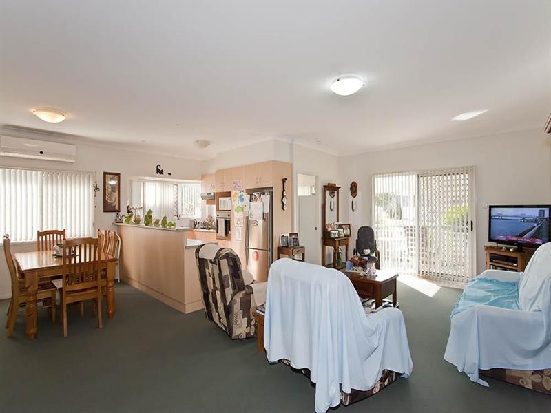 Unit 206/530 Bridge Street, Wilsonton QLD 4350