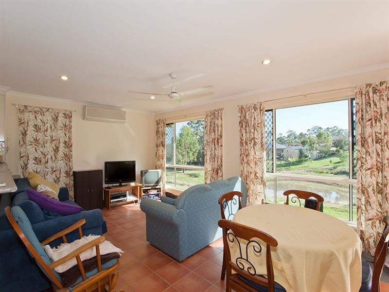 9 Rangeview Drive, Top Camp QLD 4350