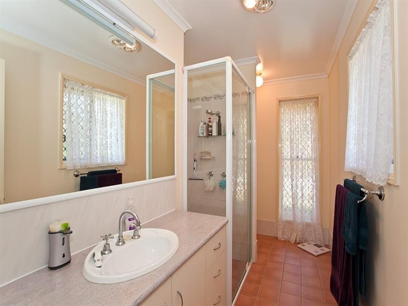 9 Rangeview Drive, Top Camp QLD 4350