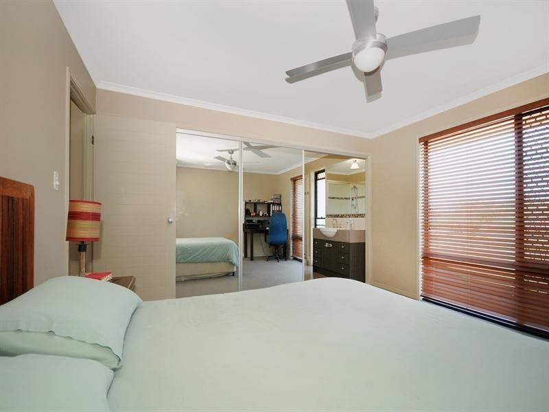 6 Commonwealth Crescent, Gowrie Junction QLD 4352