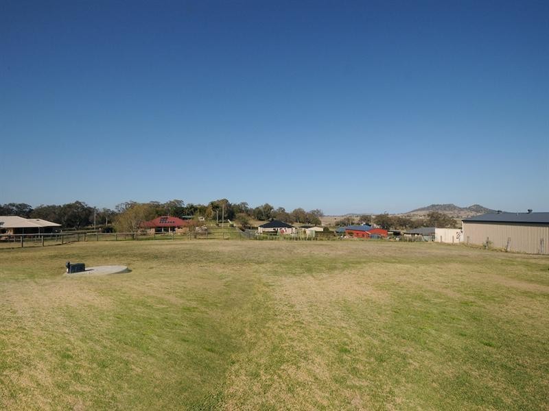 6 Commonwealth Crescent, Gowrie Junction QLD 4352