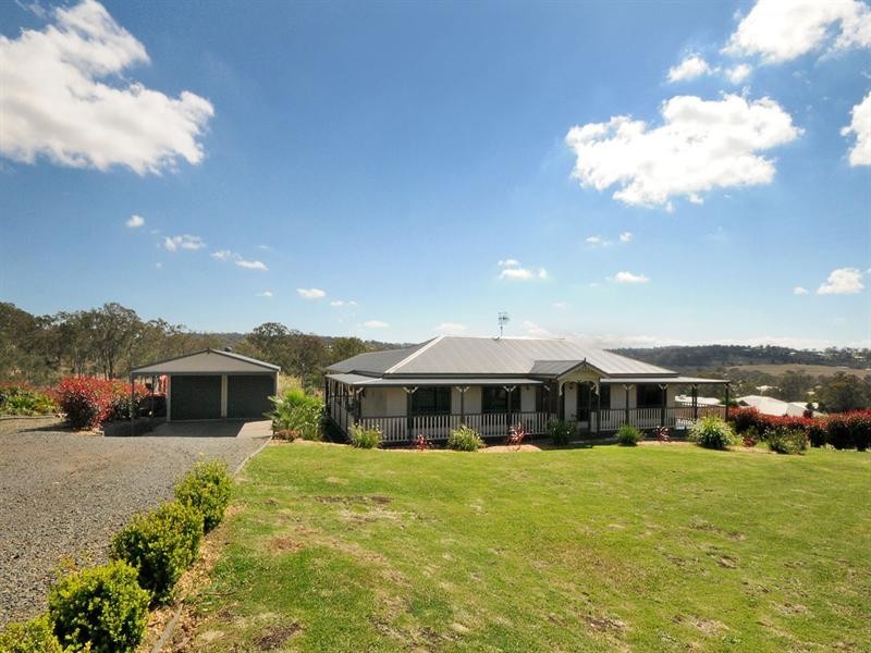 11 Carmelina Court, Hodgson Vale QLD 4352