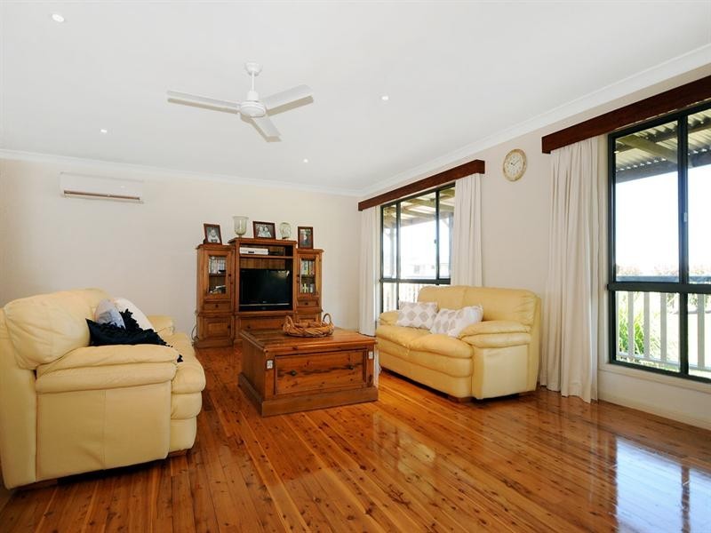 11 Carmelina Court, Hodgson Vale QLD 4352