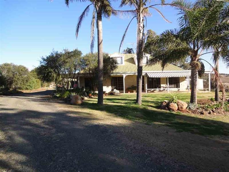 273 Woolmer Road, Highfields QLD 4352