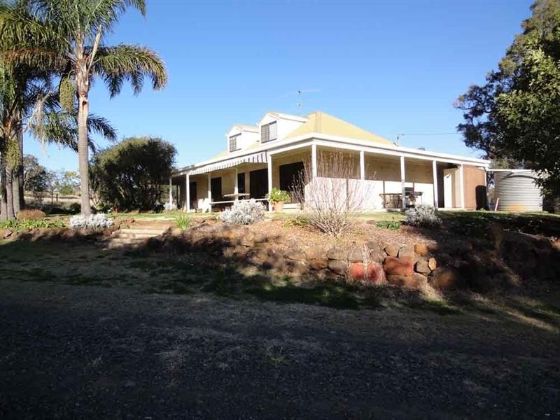 273 Woolmer Road, Highfields QLD 4352