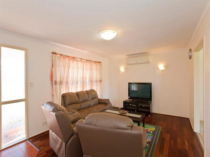 13 Gloucestor Cresent, Darling Heights QLD 4350