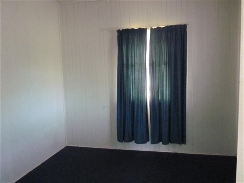 29 York Street, Oakey QLD 4401