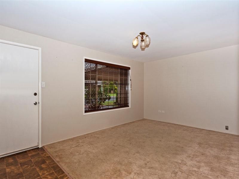 31 Stumm Street, Kearneys Spring QLD 4350